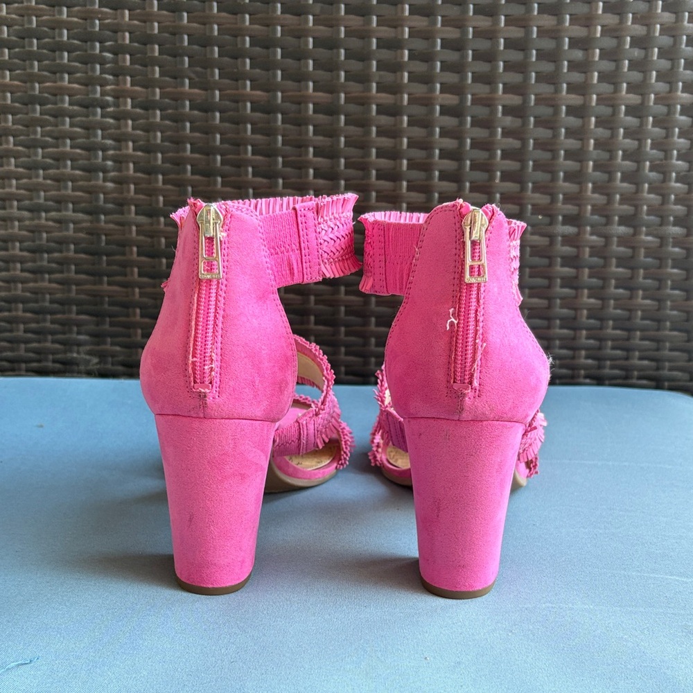 Sam & Libby Pink Heels - Picture 2 of 9